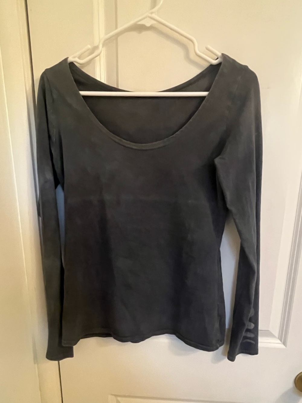 Wild Harvest Studio hemp blue gray moon print top m medium